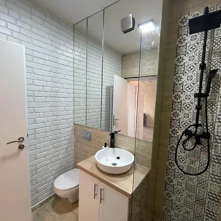 Emerald Luxury Near Presidential Palace